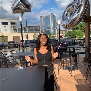 Meet your Posher, Arianna